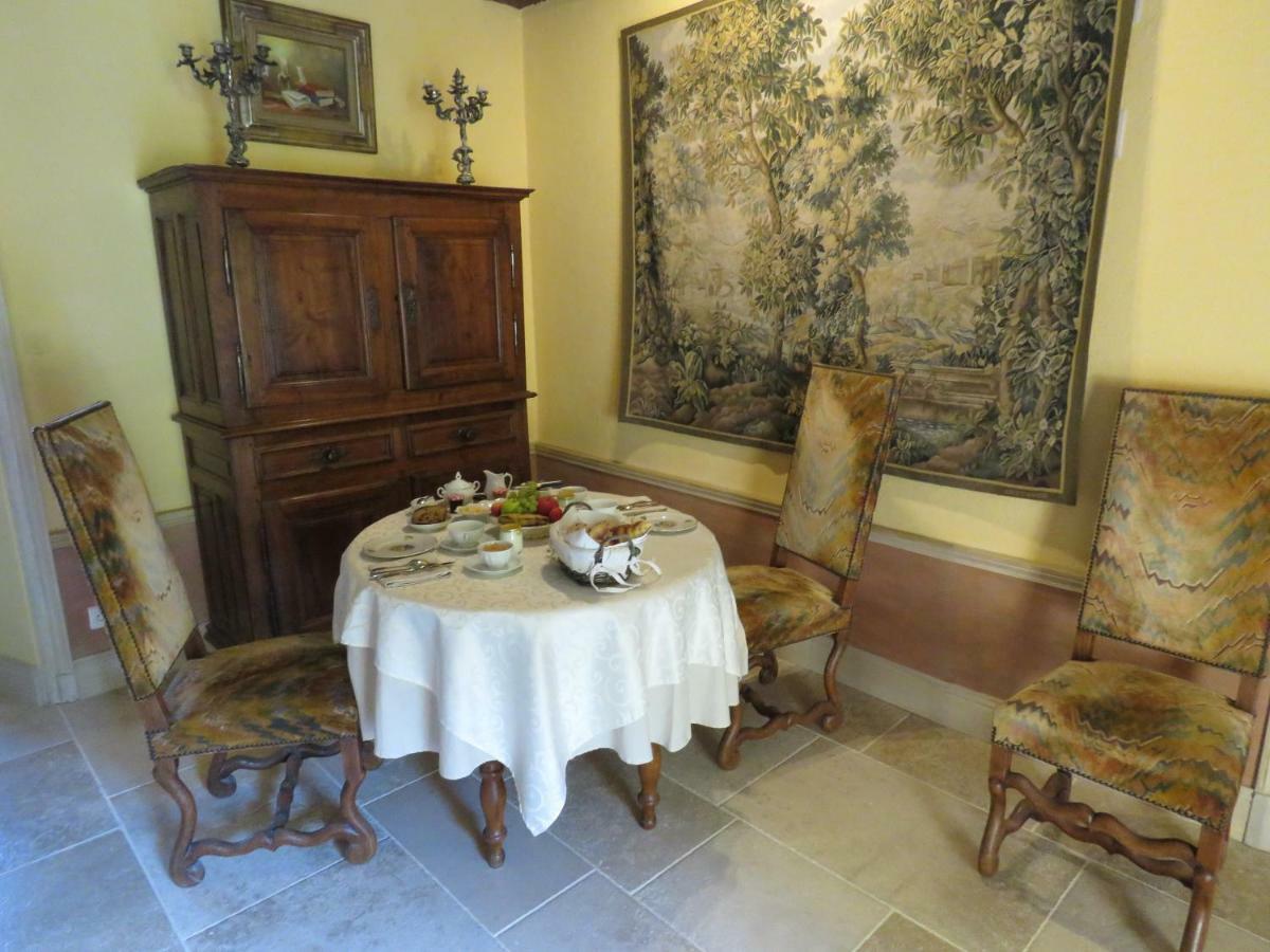 Bed and Breakfast Chateau De Gaubert Terrasson Zewnętrze zdjęcie